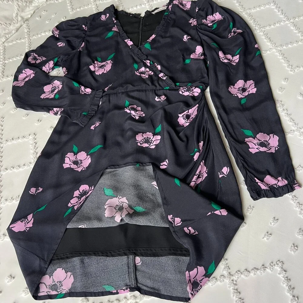 ASTR Black Lilac Floral Marinke Mini Dress SIZE M - Picture 5 of 15
